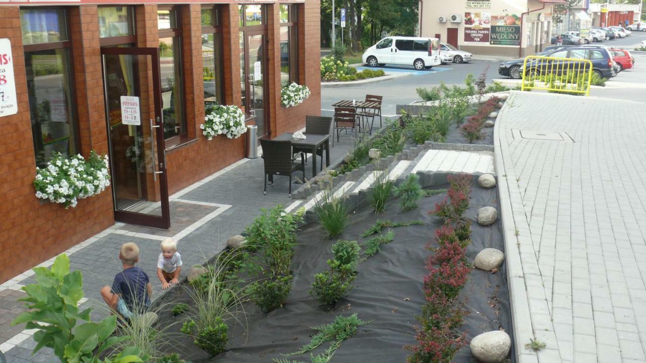 Dom Goscinny Wisteria Andrychow Exterior photo